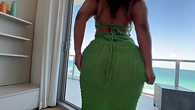 J2yla P4ge W Jodie Johnson