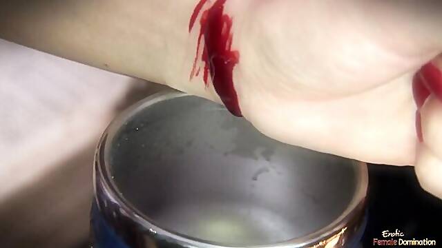 Amorous gill at eating pussy video