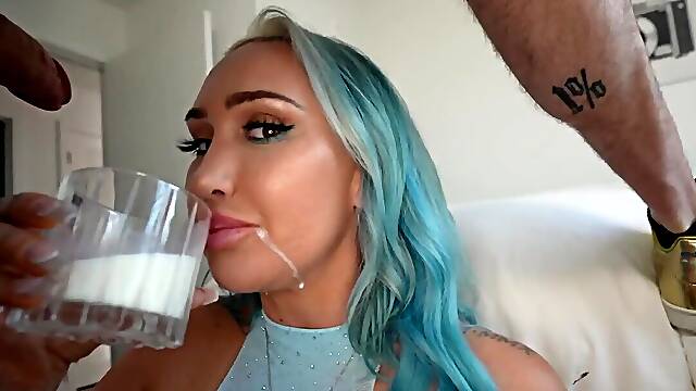 Cock-hungry girl Nina Kayy shows her amazing blowjob skills