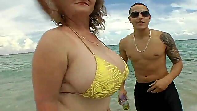 Blonde bbw mom outdoors in hardcore with younger stud - monster tits