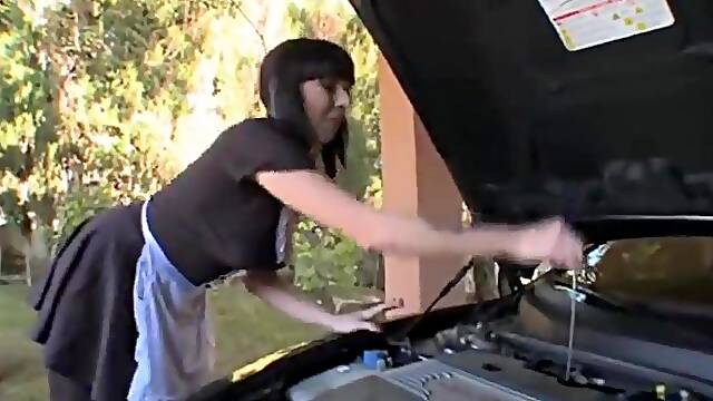 French maid with bigs breasts