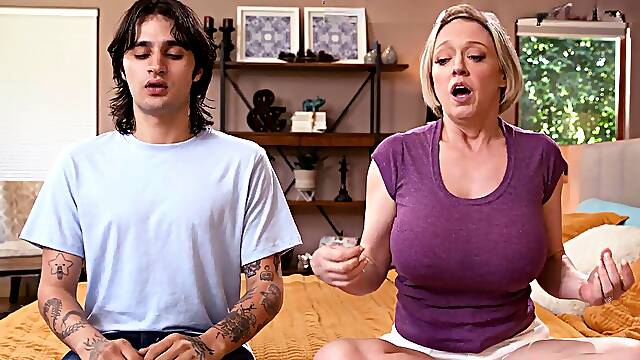 Mom Videos